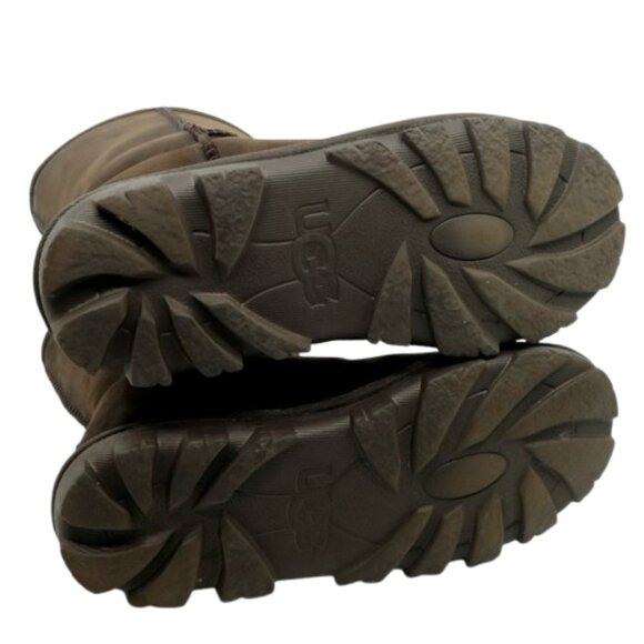 UGG~Essential Short Classic~CHOCOLATE BROWN SHEARLING SUEDE WOMEN'S BOOTS~SZ 8 - Picture 5 of 5